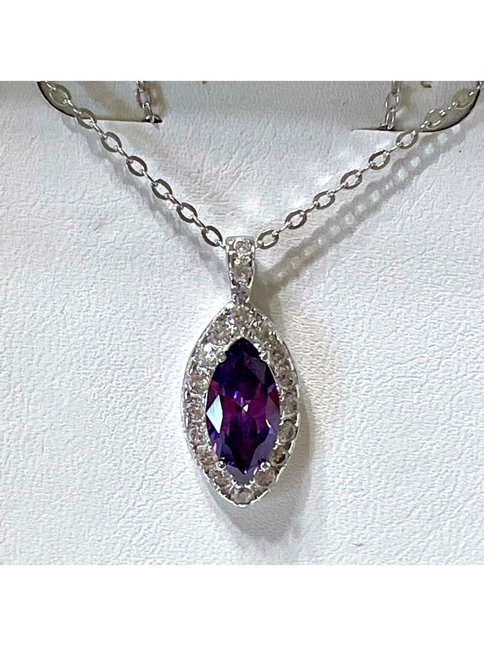 Bomb Party Crystal Pendant and Chain NIB Purple Clear